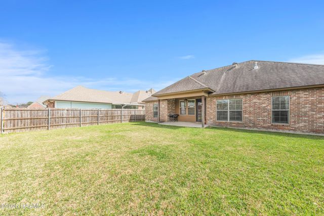 102 Kelsea Drive, Broussard, LA 70518