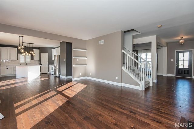 424 Country Stone Drive, Lake St Louis, MO 63367