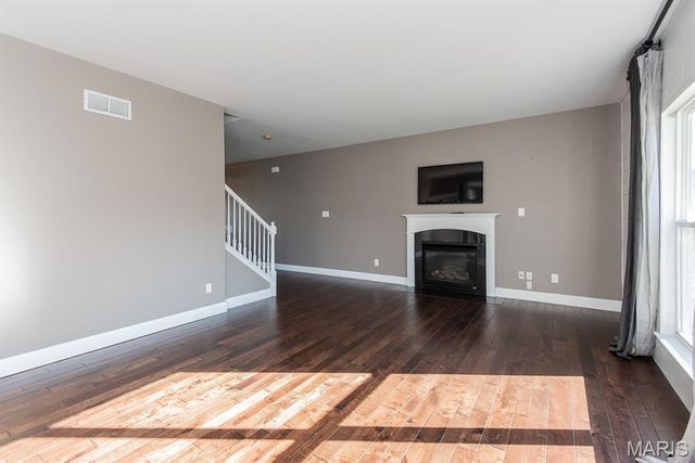 424 Country Stone Drive, Lake St Louis, MO 63367
