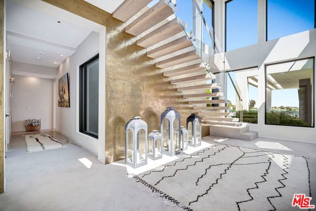 5944 Filaree, Malibu, CA 90265