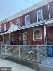 914 E WOODLAWN AVE, Philadelphia, PA 19138