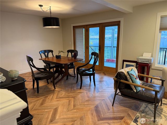 171 B Sunset Drive W, Brewster, WA 98811