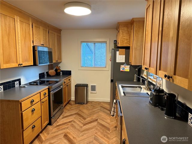 171 B Sunset Drive W, Brewster, WA 98811