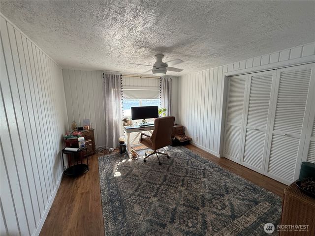 171 B Sunset Drive W, Brewster, WA 98811