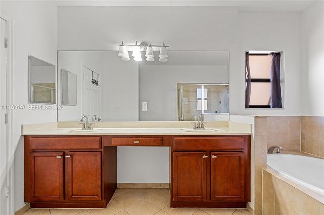 149 SE 36th Pl, Homestead, FL 33033