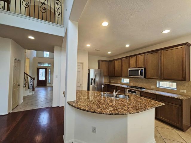 4923 Windy Orchard Lane, Houston, TX 77084
