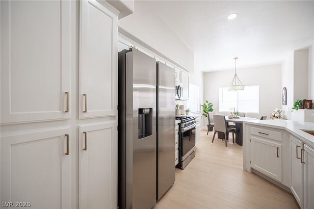 2121 Echo Bay Street 203, Las Vegas, NV 89128