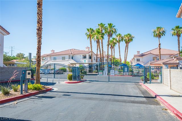 2121 Echo Bay Street 203, Las Vegas, NV 89128