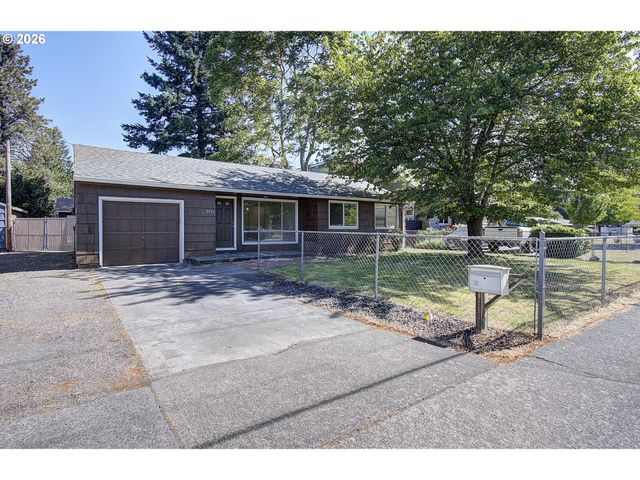 3920 E 18TH St, Vancouver, WA 98661