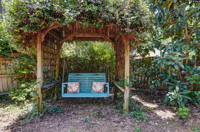 608 Charles Court, Lexington, SC 29072