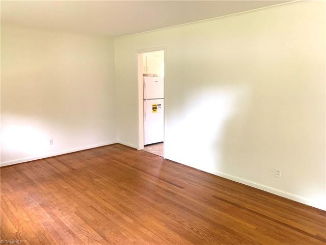 3214 Dreiser Place, Greensboro, NC 27405