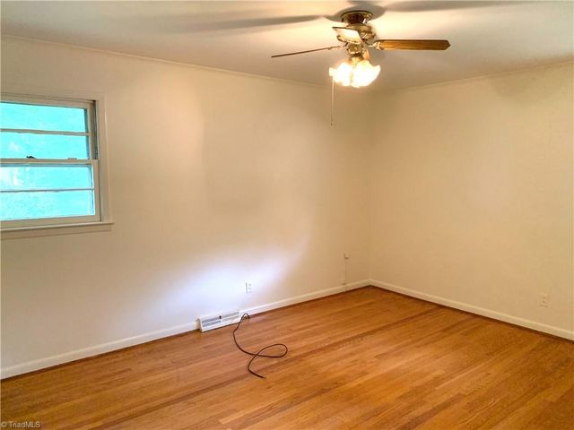 3214 Dreiser Place, Greensboro, NC 27405