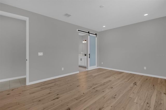 3998 BANNOCK AVENUE, Tavares, FL 32778