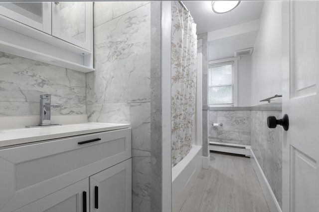 19 Elm Ct, Andover, MA 01810