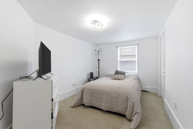 19 Elm Ct, Andover, MA 01810