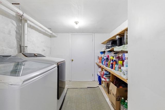 19 Elm Ct, Andover, MA 01810