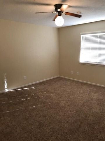 4 Kingsley Court, Conroe, TX 77304