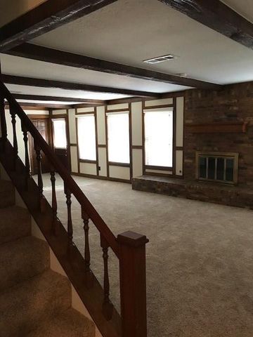 4 Kingsley Court, Conroe, TX 77304
