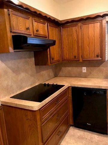 4 Kingsley Court, Conroe, TX 77304
