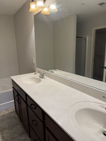 339 Coronado Private Circle, Hendersonville, TN 37075
