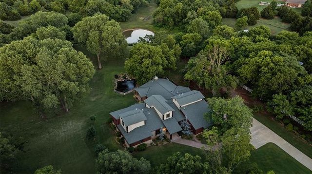 3900 N County Line Road, Newcastle, OK 73065