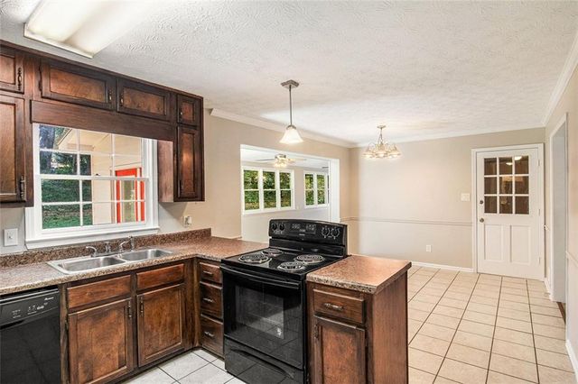 495 BUTTERCUP Trail, Lawrenceville, GA 30046