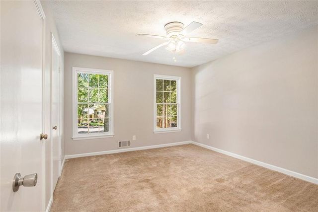 495 BUTTERCUP Trail, Lawrenceville, GA 30046