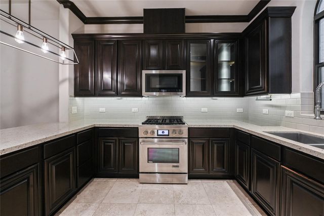 307 Snover Street, Houston, TX 77007