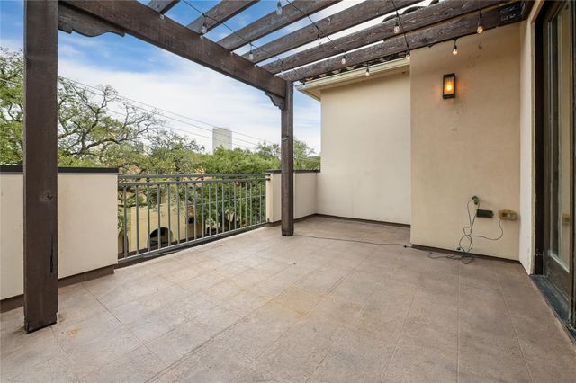 307 Snover Street, Houston, TX 77007