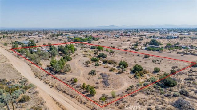 9847 Sonora Road, Phelan, CA 92371