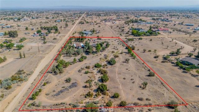 9847 Sonora Road, Phelan, CA 92371