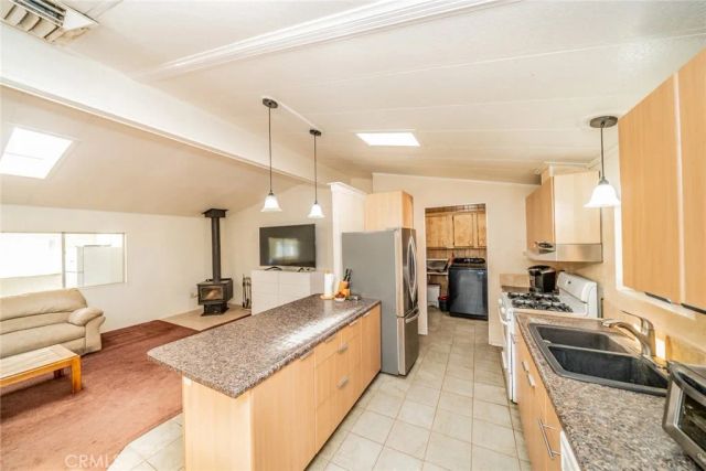 9847 Sonora Road, Phelan, CA 92371