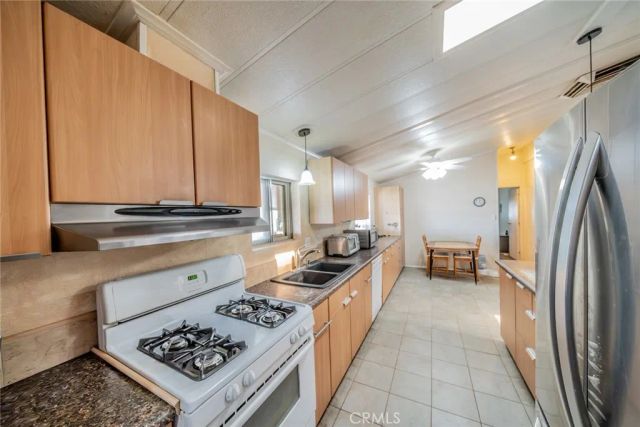 9847 Sonora Road, Phelan, CA 92371