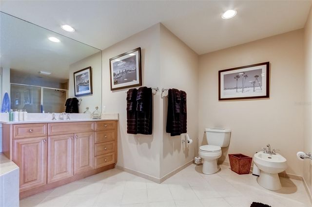 521 MANDALAY AVENUE 1109, Clearwater Beach, FL 33767