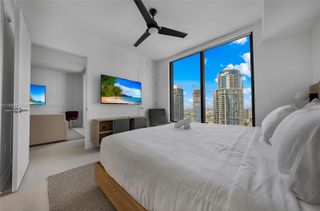 159 NE 6th St 4011, Miami, FL 33132