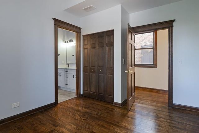 446 E 48th Street 3E, Chicago, IL 60615