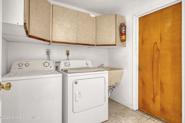 524 Aviation Avenue NE, Palm Bay, FL 32907
