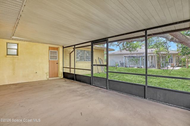 524 Aviation Avenue NE, Palm Bay, FL 32907