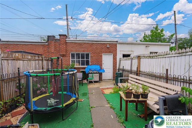 514 West Washington Street, Allentown City, PA 18102