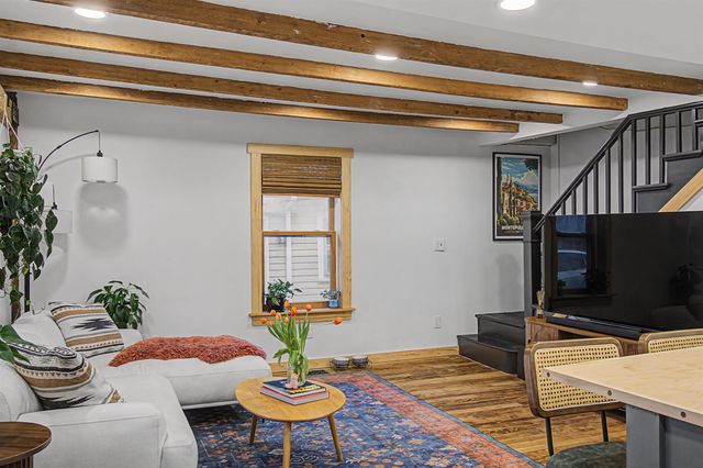 86 Stowe Street, Waterbury, VT 05676