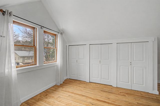 86 Stowe Street, Waterbury, VT 05676