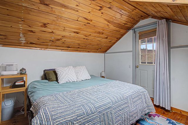 86 Stowe Street, Waterbury, VT 05676