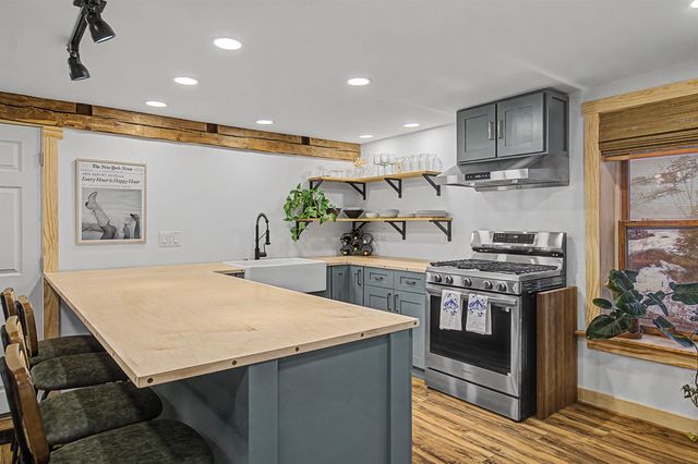 86 Stowe Street, Waterbury, VT 05676