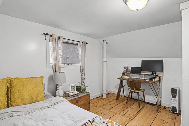 86 Stowe Street, Waterbury, VT 05676