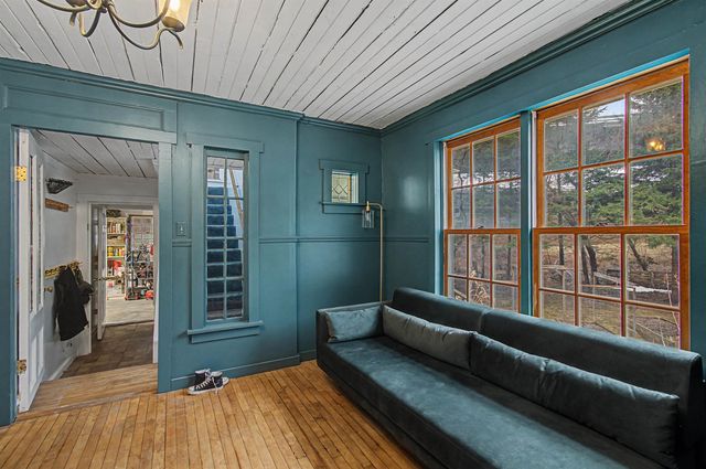 86 Stowe Street, Waterbury, VT 05676