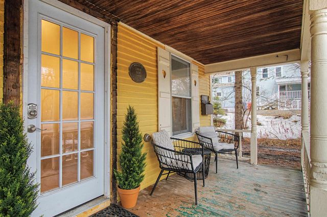 86 Stowe Street, Waterbury, VT 05676