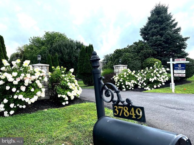 37849 WRIGHT FARM DR, Purcellville, VA 20132
