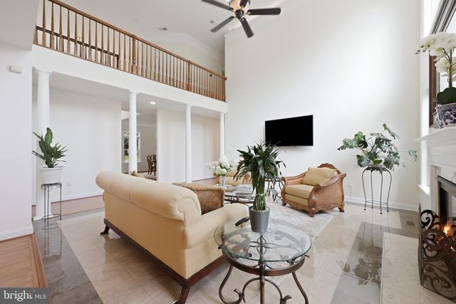 37849 WRIGHT FARM DR, Purcellville, VA 20132
