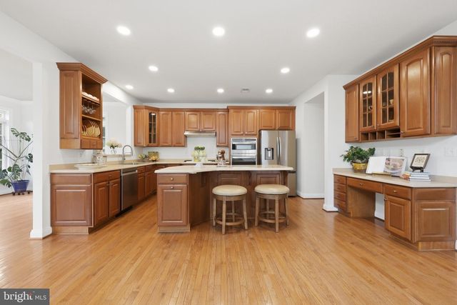 37849 WRIGHT FARM DR, Purcellville, VA 20132