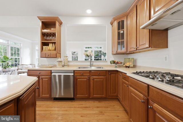 37849 WRIGHT FARM DR, Purcellville, VA 20132